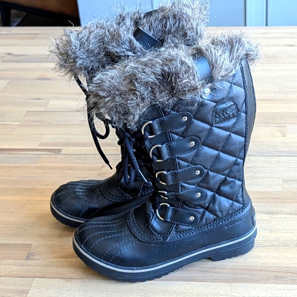 Sorel Women's Black Tofino II LL1846-011 Quilted Faux Fur Winter Boots Sz US 7.5
